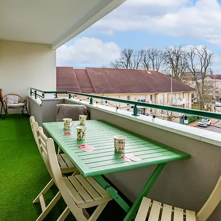 Le Twilight : Confort/terrasse/ Parking Gratuit * Ντιζόν